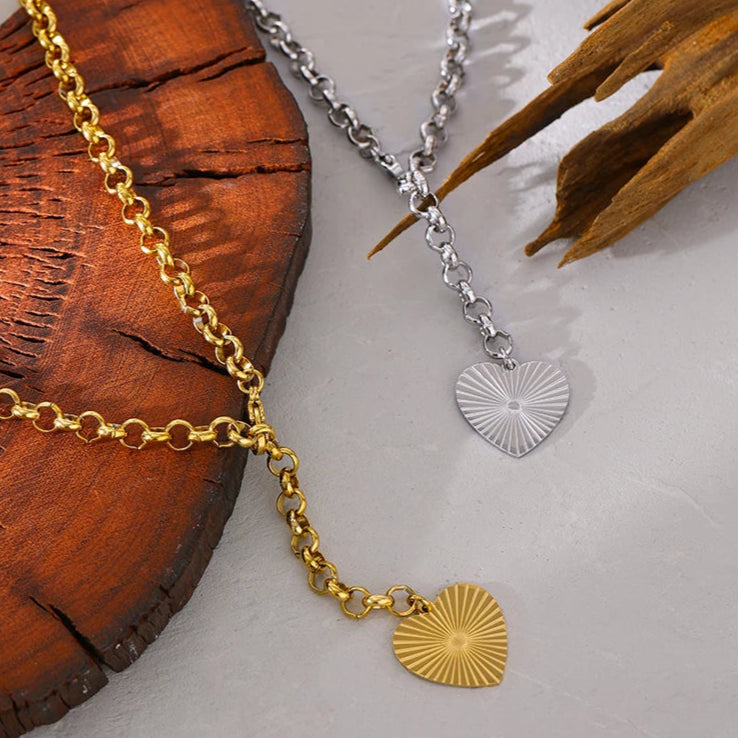 Romantic Heart and Rose Pendant Necklace