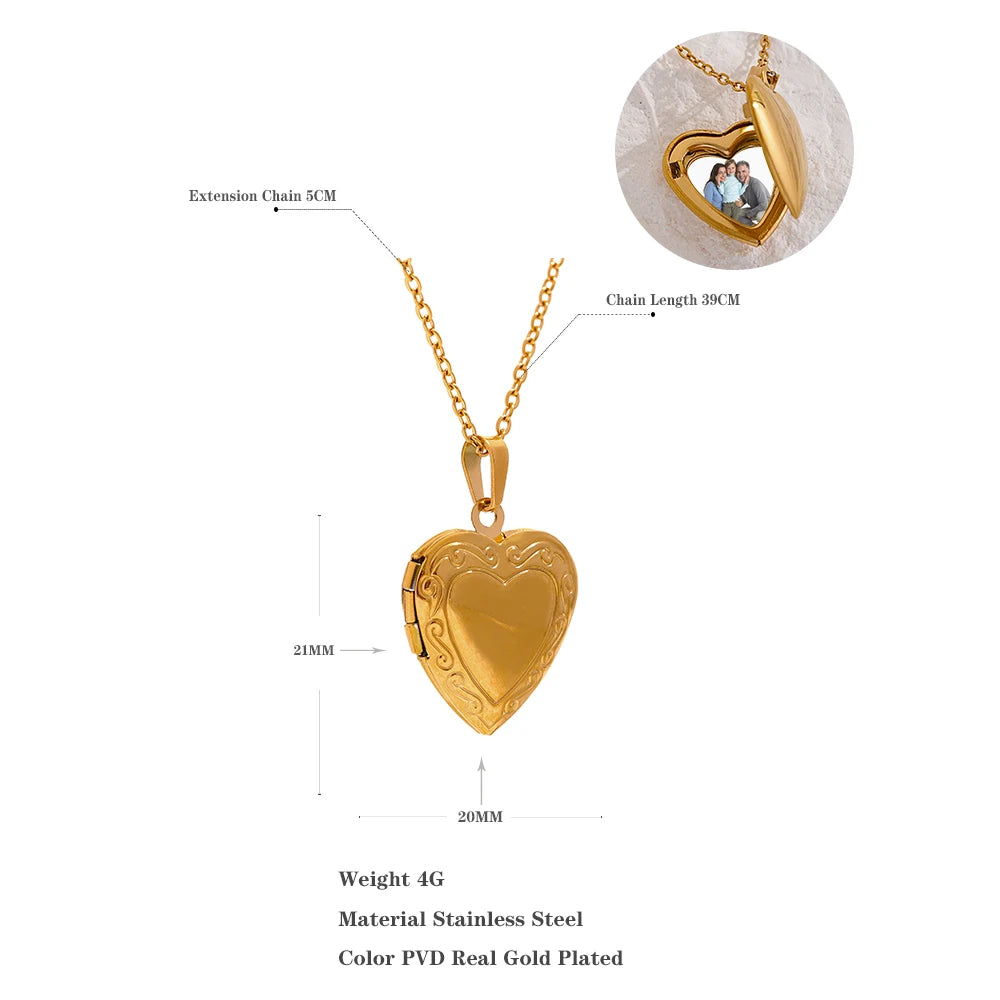 Heart-Shaped Locket Necklace With Photo Frame