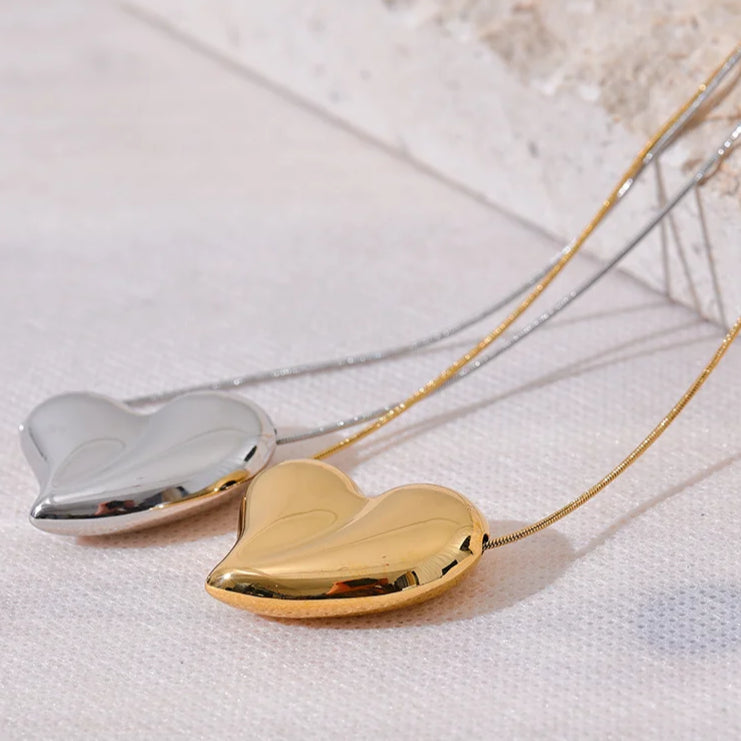Smooth Thick Heart Pendant Necklace