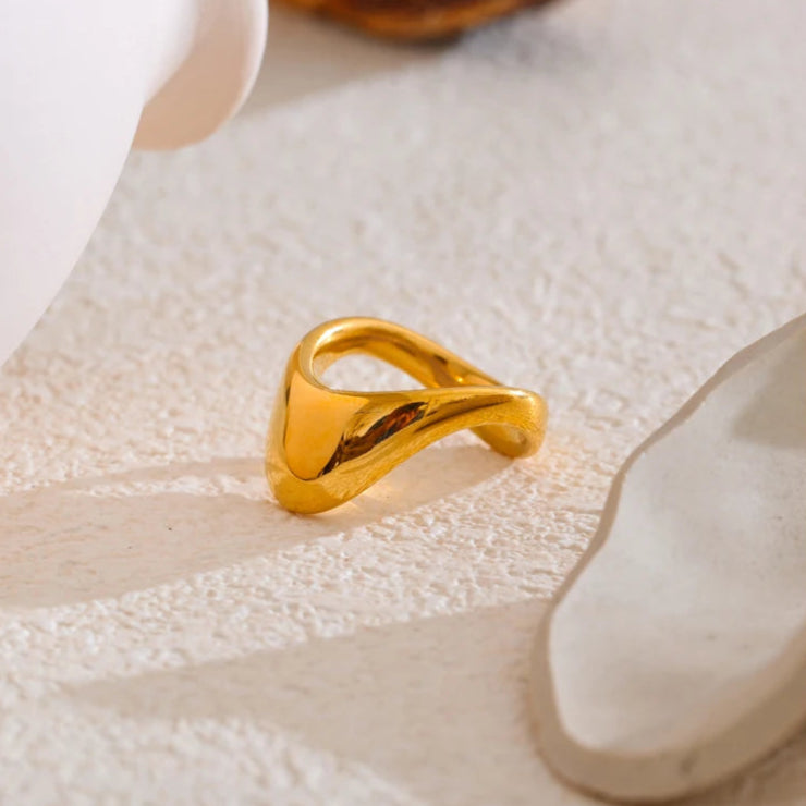 Smooth Geometric Ring