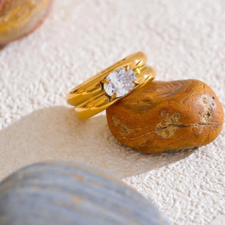 Elegant Cubic Zirconia Ring