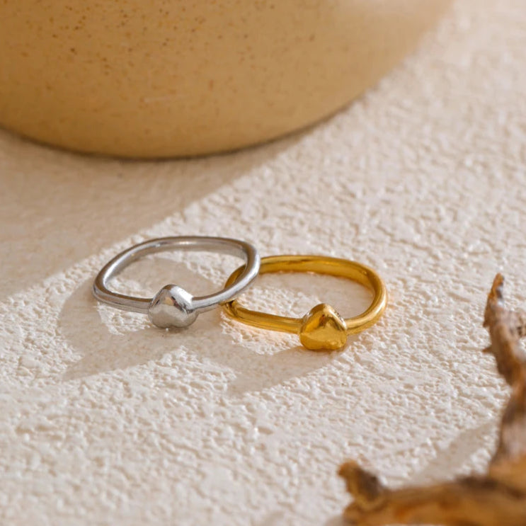 Minimalist Heart-Shaped Ring