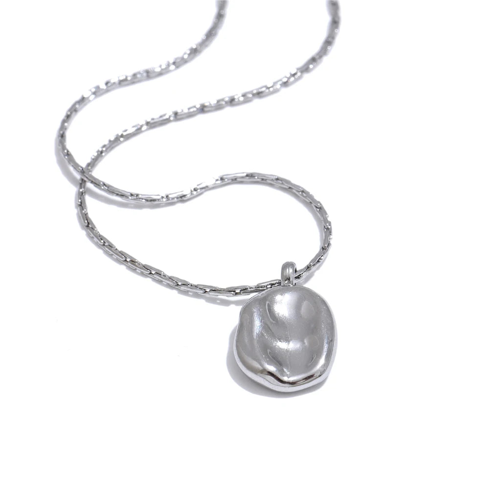 Mila Square Pendant Necklace
