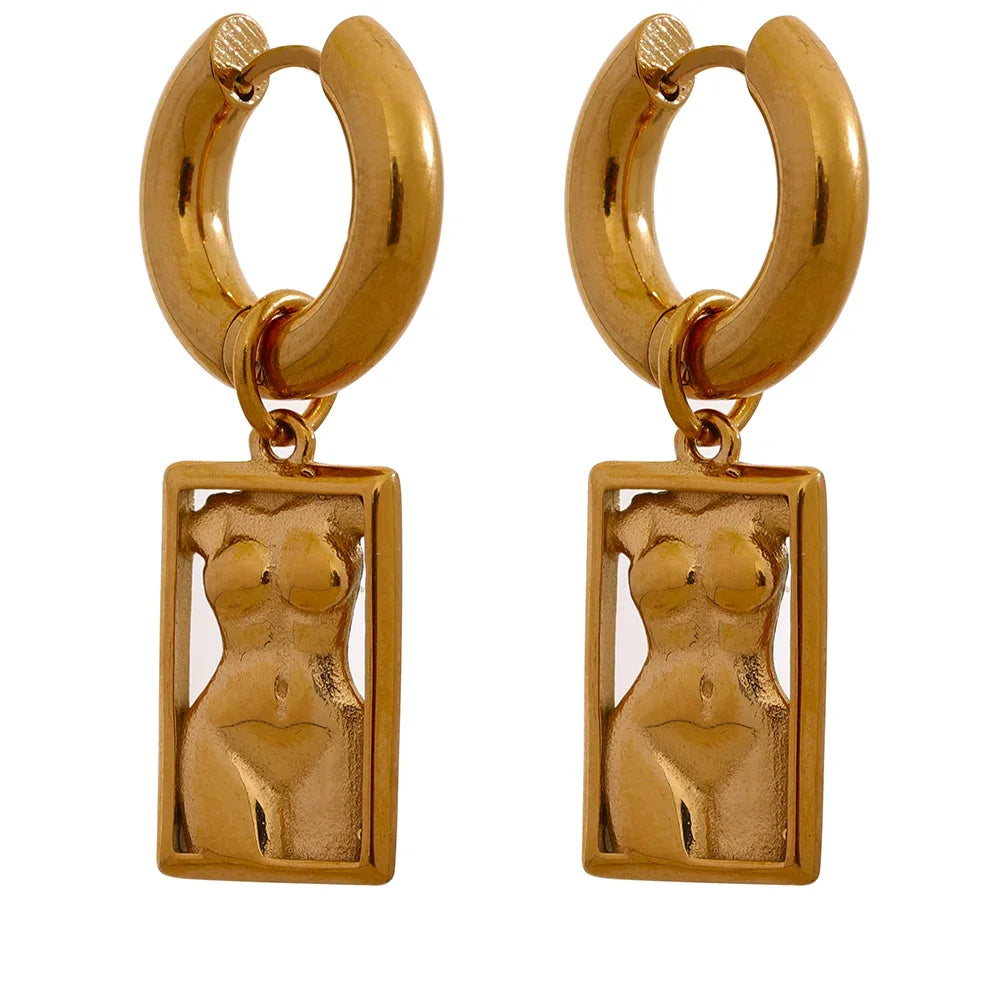 Aria Square Pendant Necklace