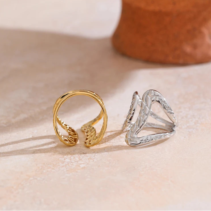 Adjustable Geometric Hollow Ring