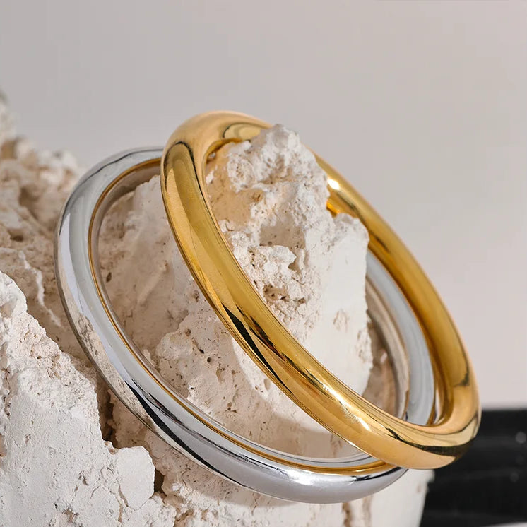 AURA Polished Bold Bangle