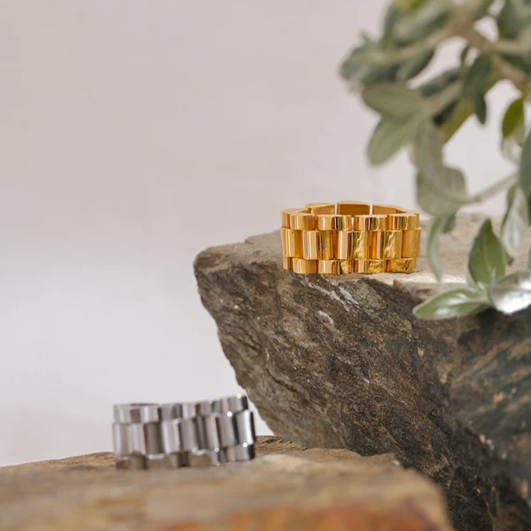 Chain Link Ring