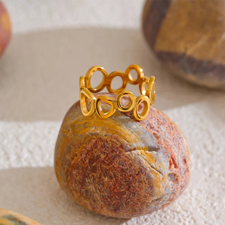 Minimalist Hollow Round Ring