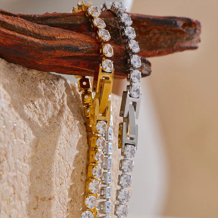 Shiny Cubic Zirconia Chain Bracelet