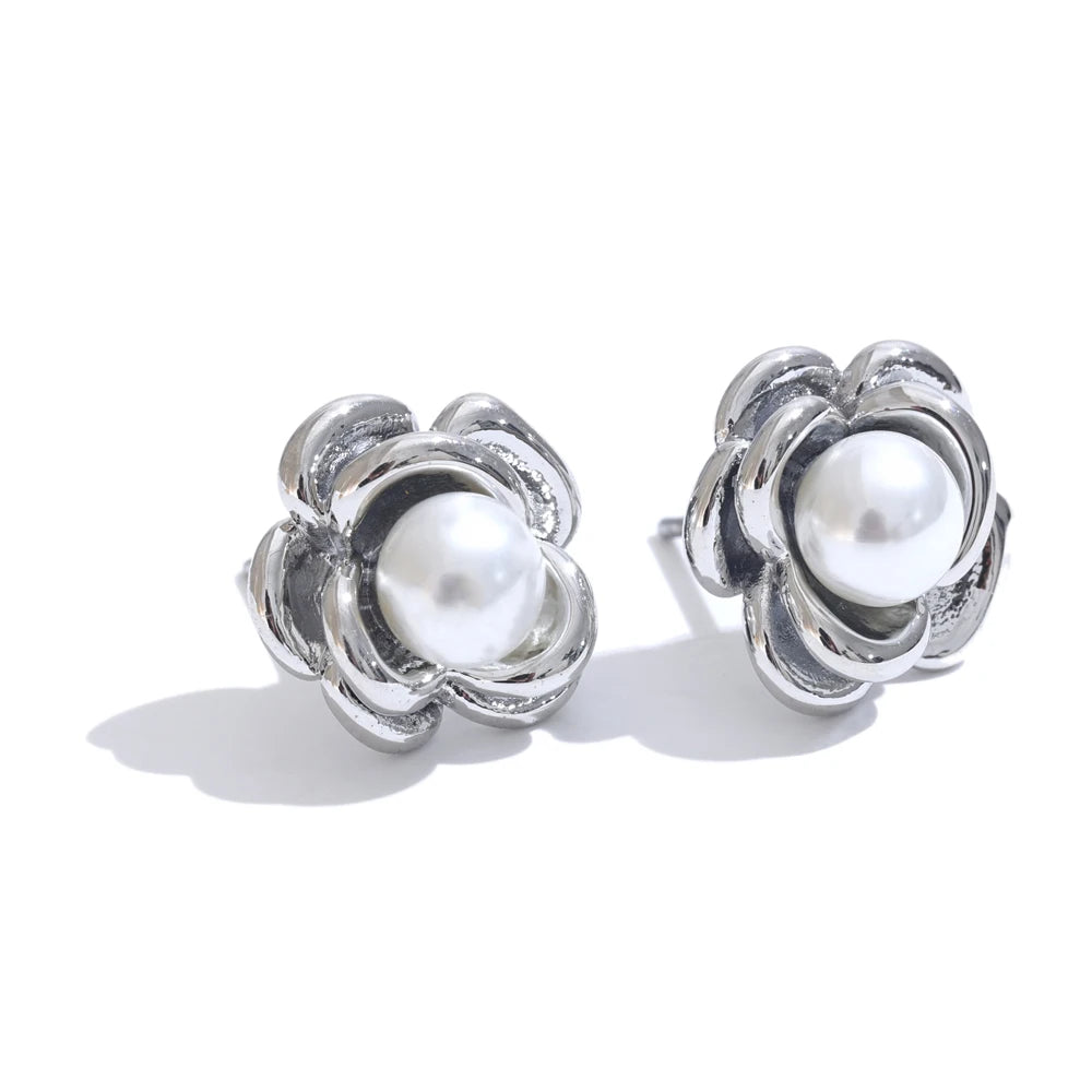 Pearl Flower Stud Earrings