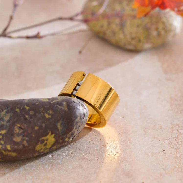 Delicate Chain Link Ring