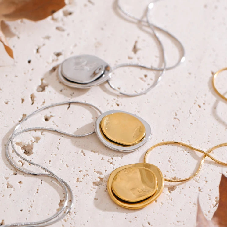 Double Circle Pendant Necklace
