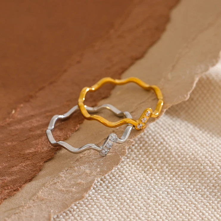 Minimalist Thin Cubic Zirconia Ring