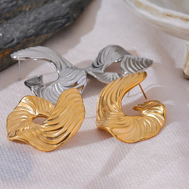 Geometric Irregular Stripe Stud Earrings