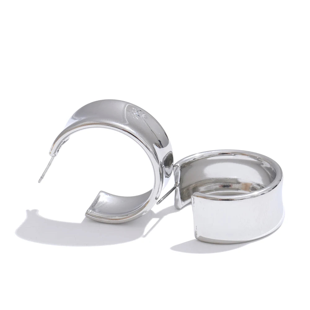 Smooth Metal C-Shape Hoop Earrings