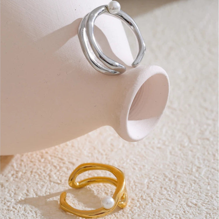 Geometric Open Ring with Pearls