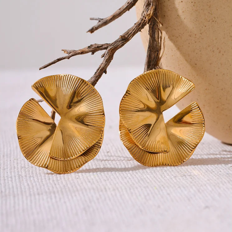 Luna Bloom Stud Earrings