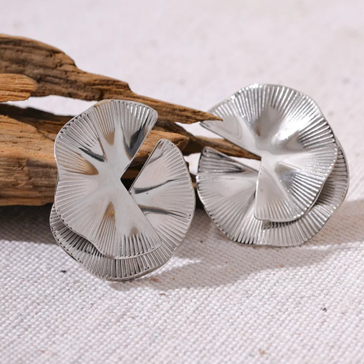 Luna Bloom Stud Earrings