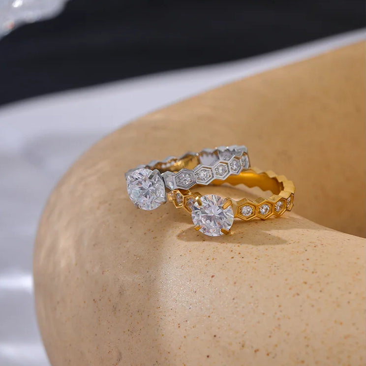 Luxury Cubic Zirconia Ring