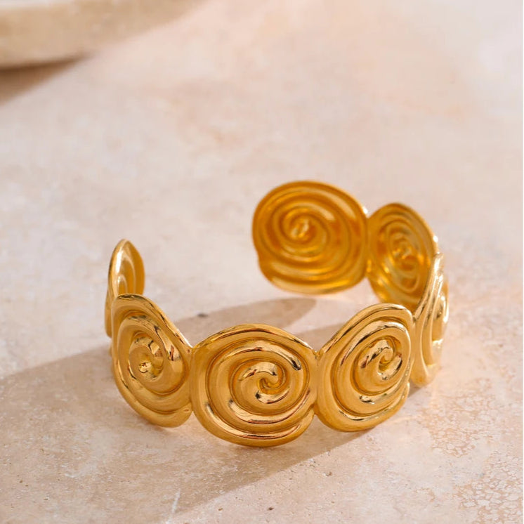 Shell-Inspired Open Cuff Bracelet