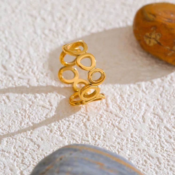 Minimalist Hollow Round Ring