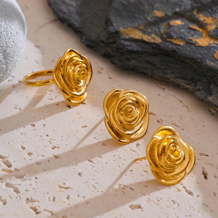 Gold Flower Ring & Earrings Set