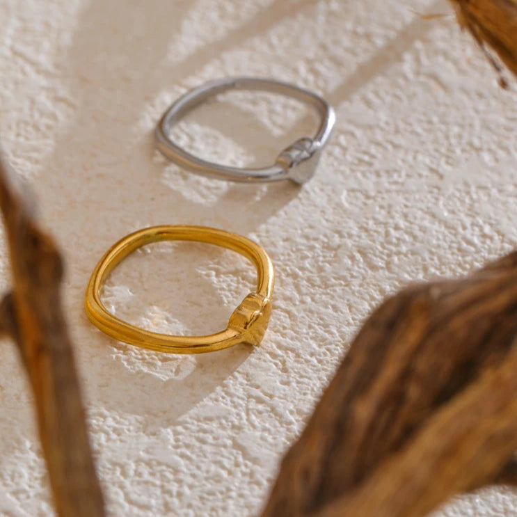 Minimalist Heart-Shaped Ring