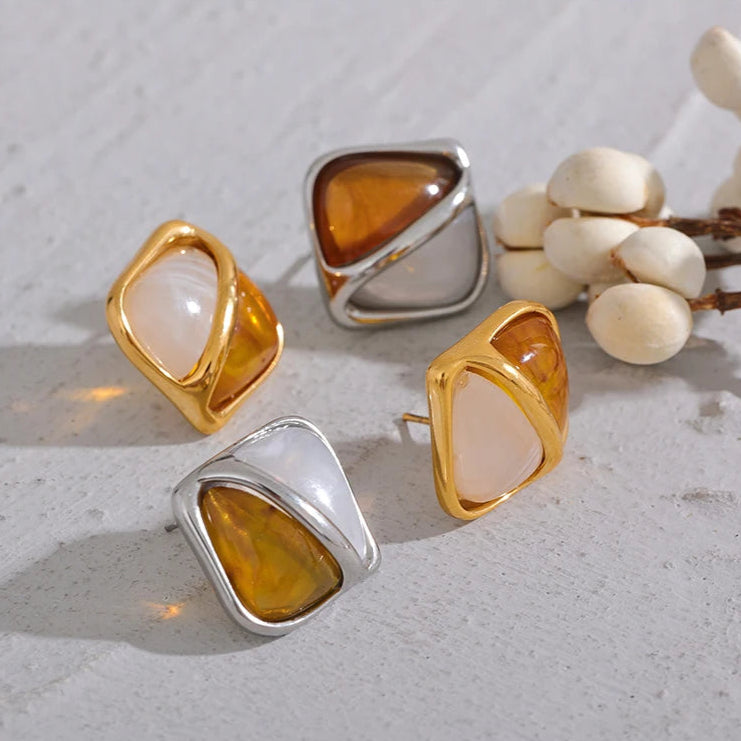 Caramel Resin Square Stud Earrings