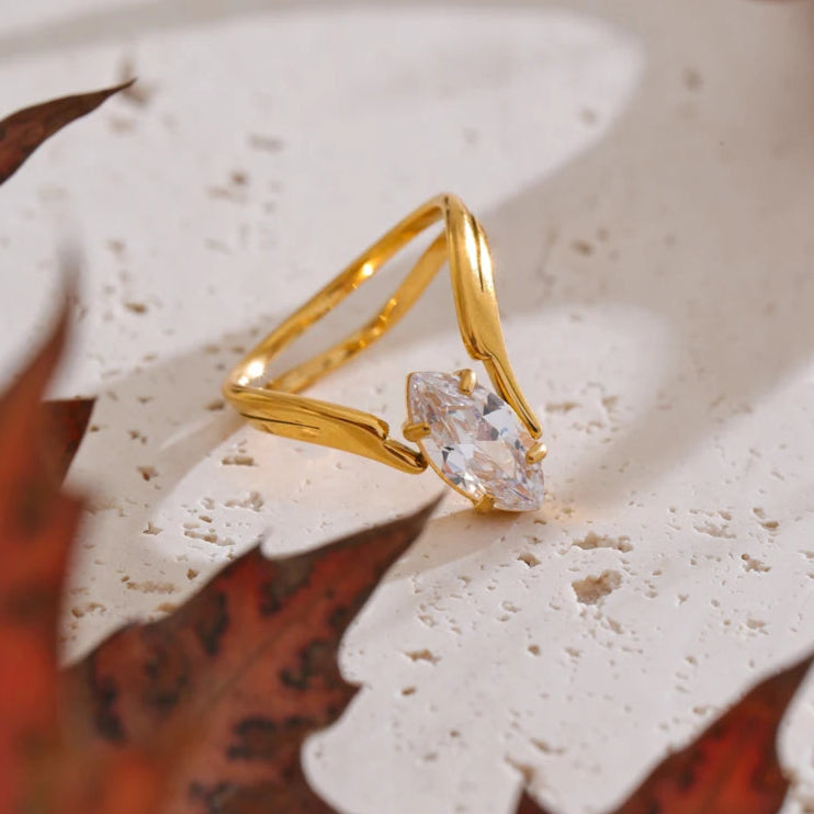 Delicate Zirconia Ring