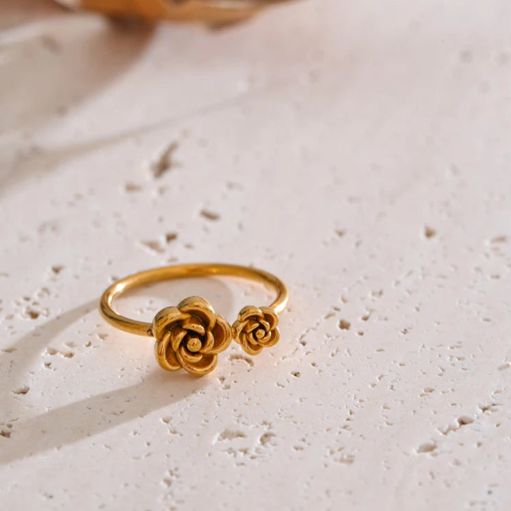 Delicate Floral Ring