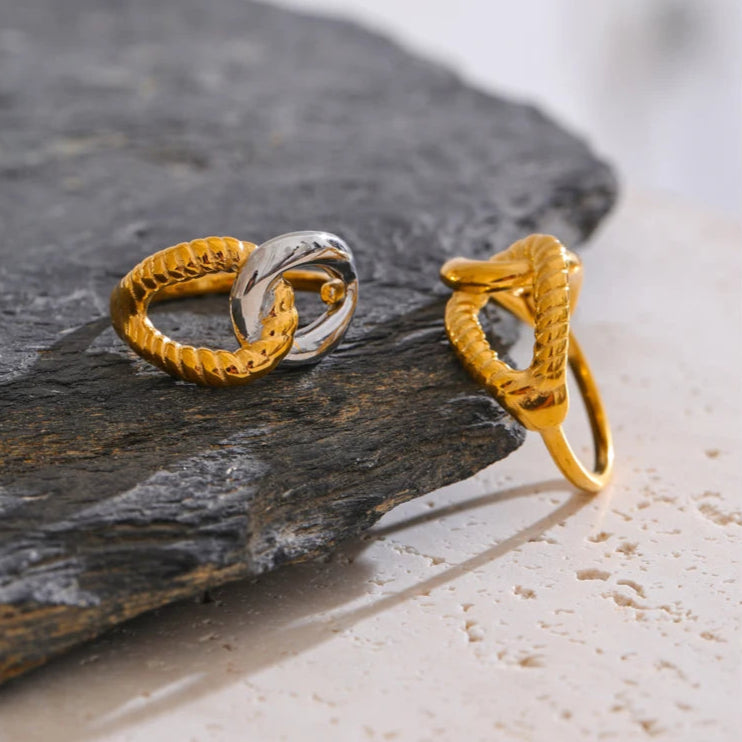 Adjustable Hollow Knot Open Ring