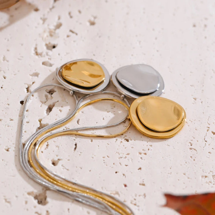 Double Circle Pendant Necklace