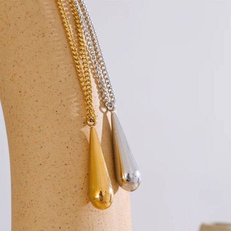 Minimalist Water Drop Pendant Necklace