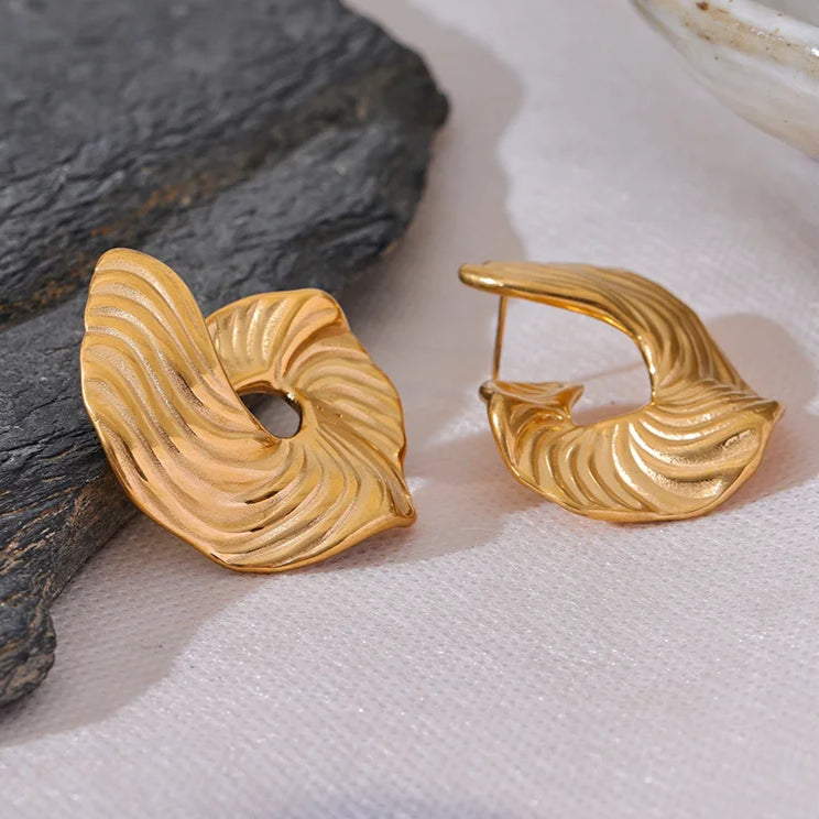 Geometric Irregular Stripe Stud Earrings