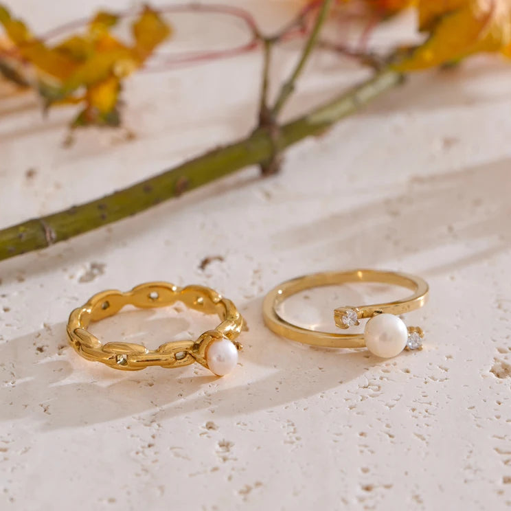 Natural Pearl & Zircon Ring