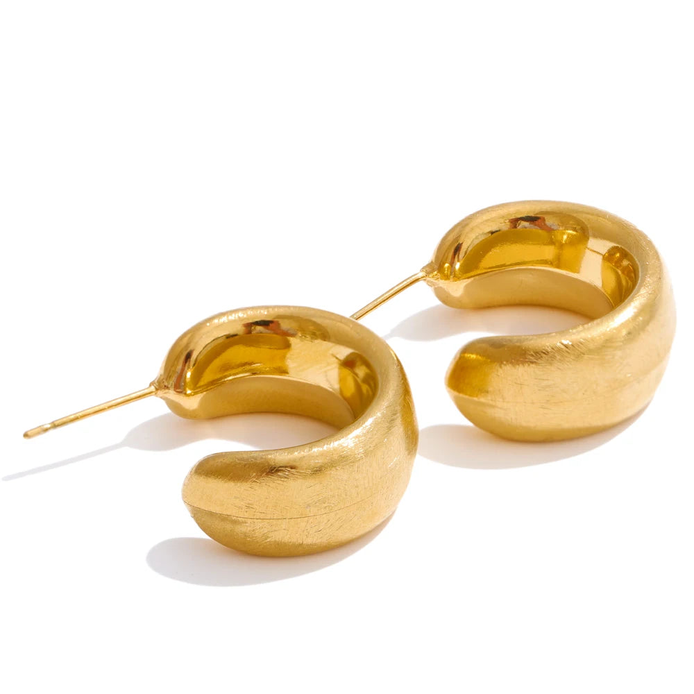 Minimalist C-Shape Hoop Earrings