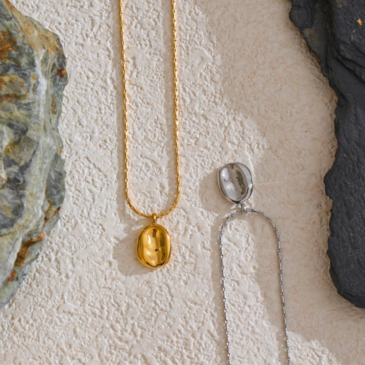 Mila Square Pendant Necklace