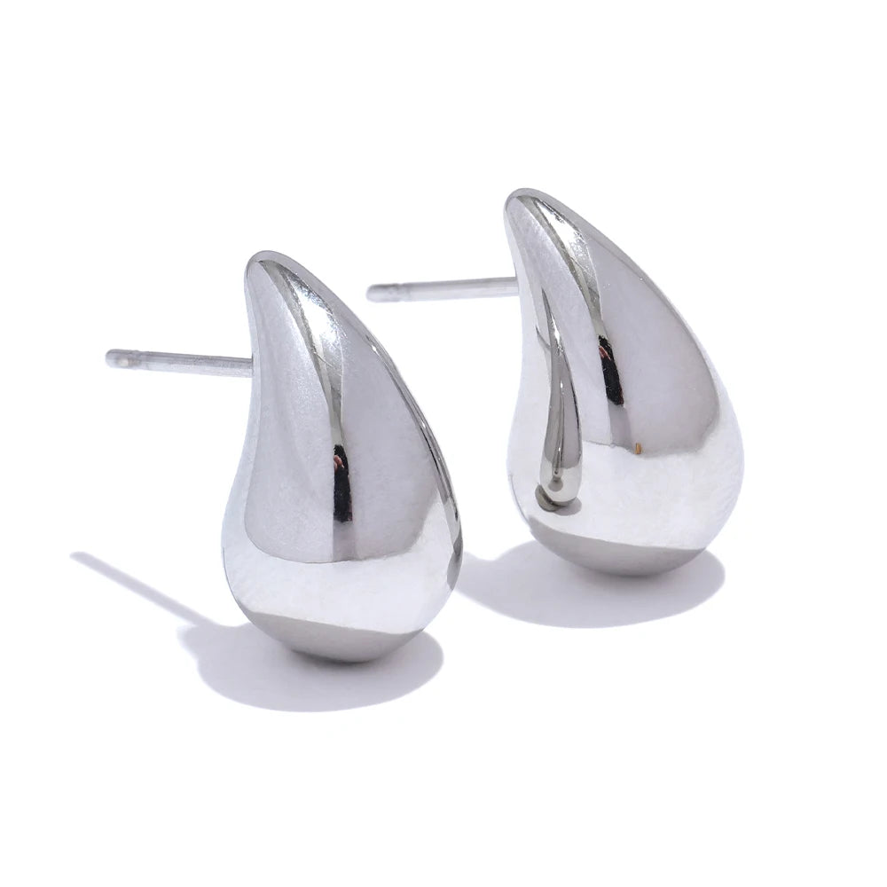Eva Mini Teardrop Stud Earrings