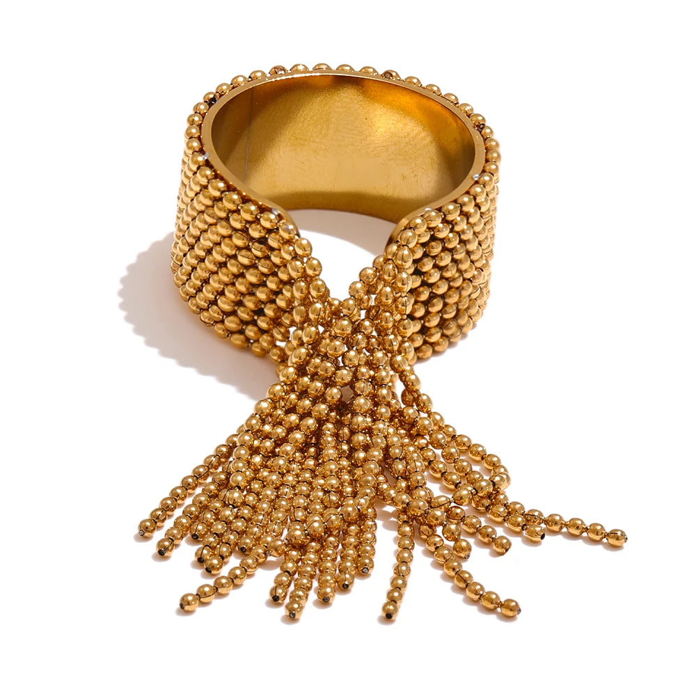 Nara Tassel Ring