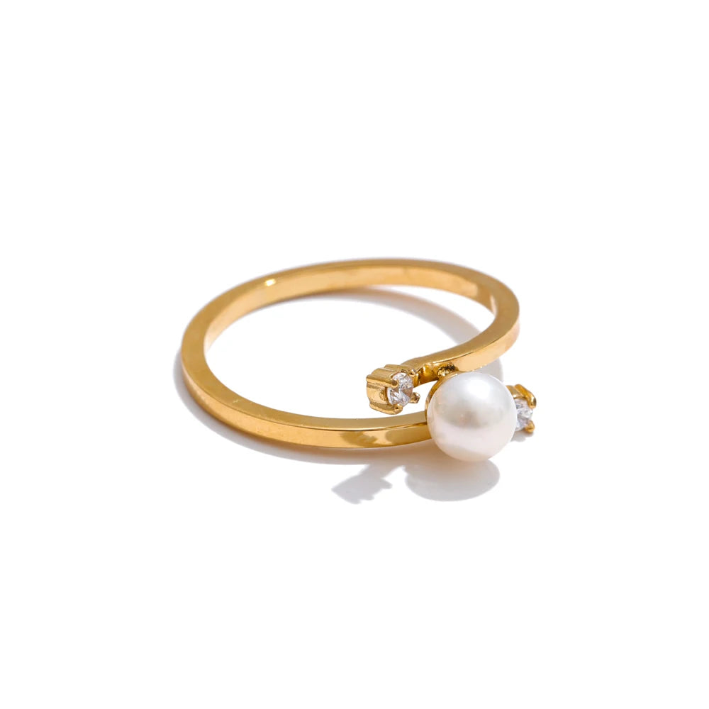 Natural Pearl & Zircon Ring