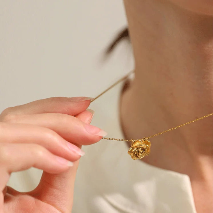 Flora Bloom Pendant Necklace