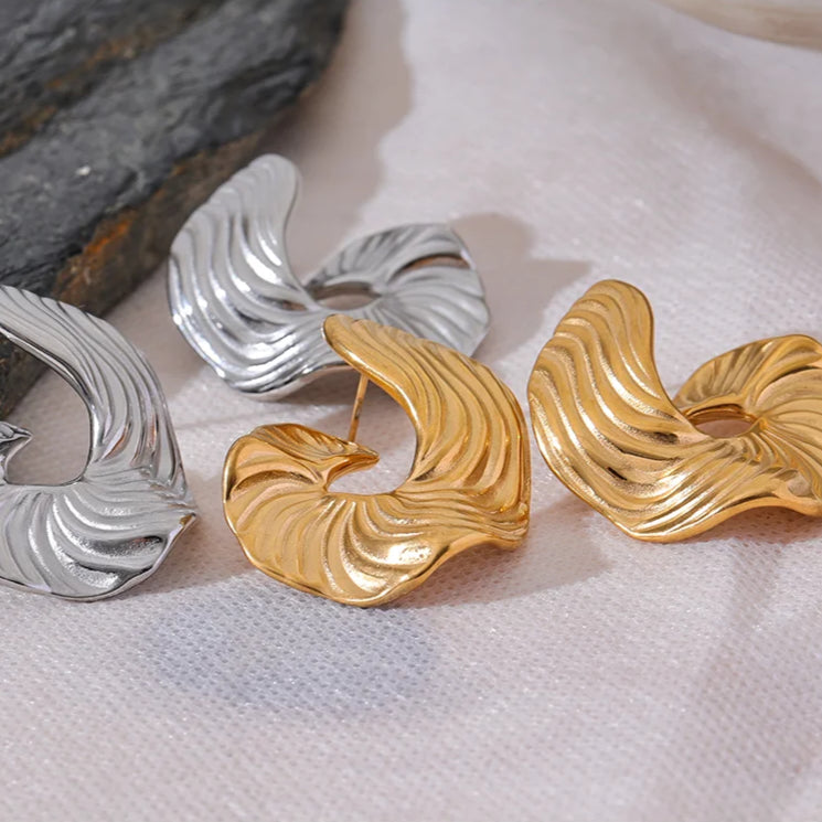 Geometric Irregular Stripe Stud Earrings