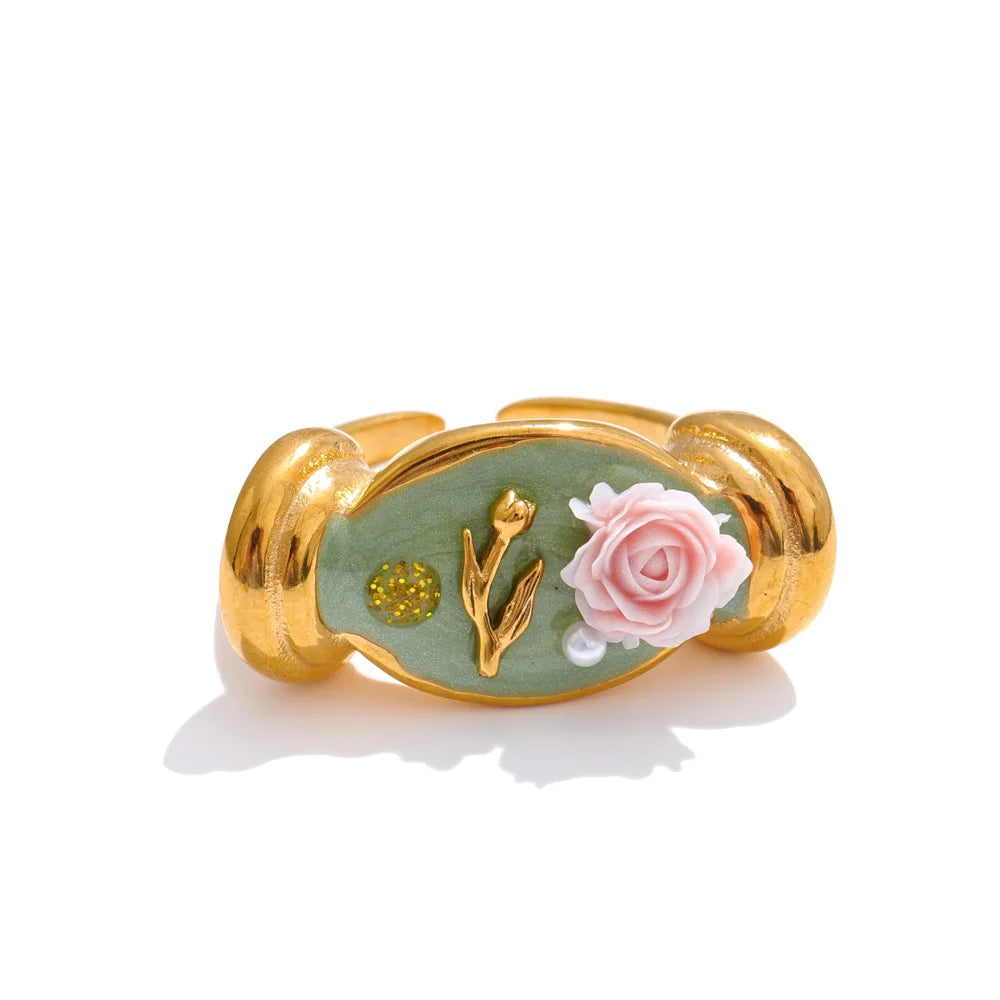 Green Enamel Flower Ring with Pearl