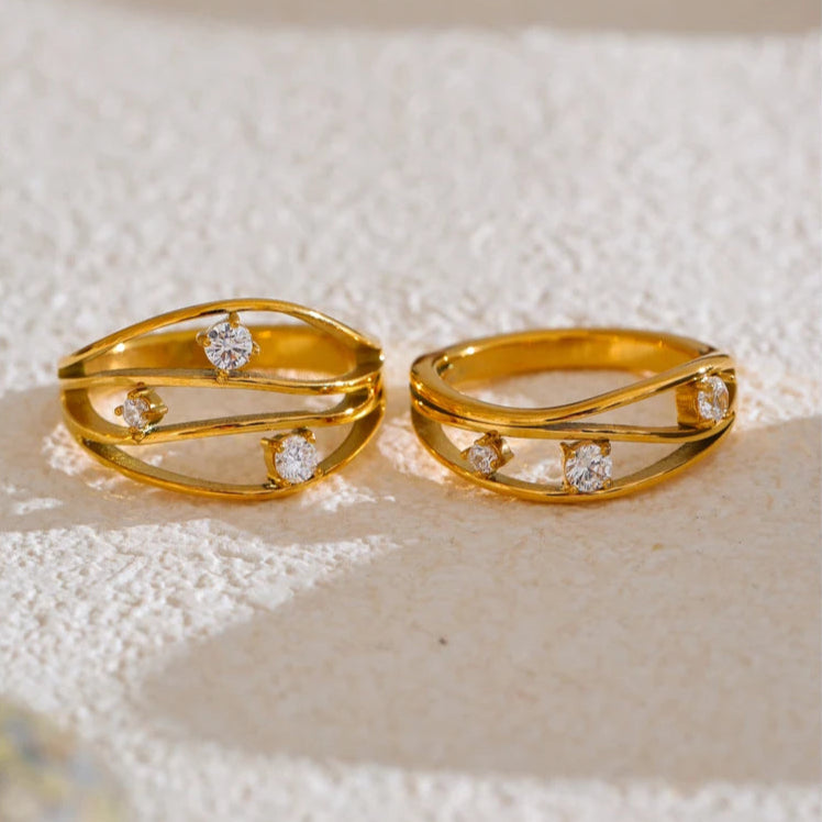 Geometric Hollow Ring with Cubic Zirconia
