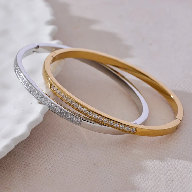 Shiny Cubic Zirconia bracelet