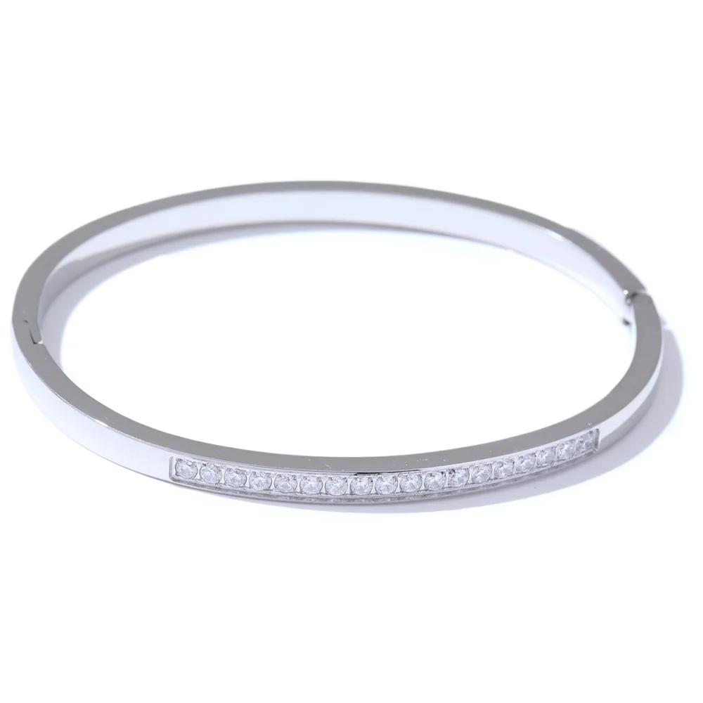 Shiny Cubic Zirconia bracelet