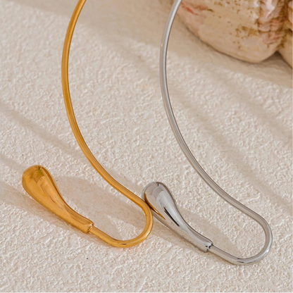Aeris Open Torque Necklace