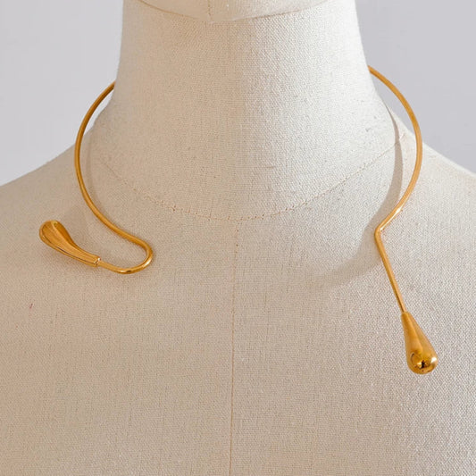 Aeris Open Torque Necklace