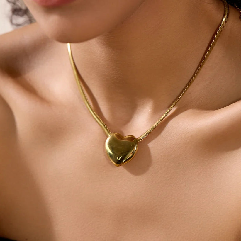 Flat Snake Chain Big Heart Pendant Necklace