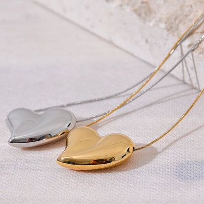 Smooth Thick Heart Pendant Necklace